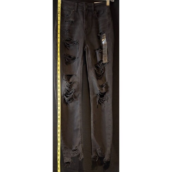 American Eagle Strigid Onyx Black Distressed Ripped Mom Jeans Size 000 23W - Picture 3 of 16